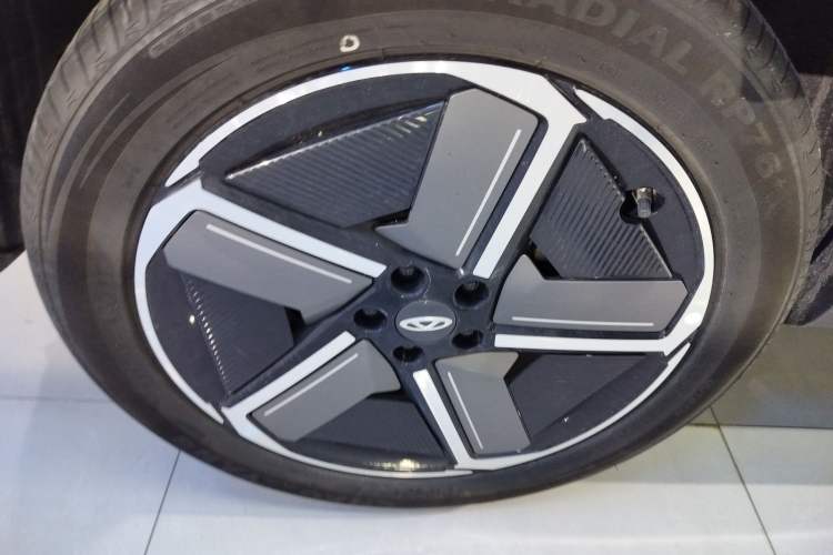 Used Chery Explore 06 C-DM 2024 Luxury Model