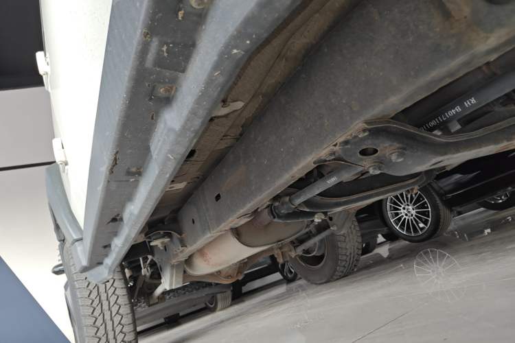 Used Beijing Auto BJ40 2016 40L 2.0T Manual All-Wheel Drive Prestige Edition
