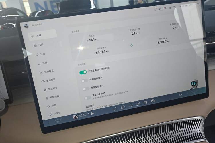 Used XPeng X9 2025 740 Ultra-Long Range Max
