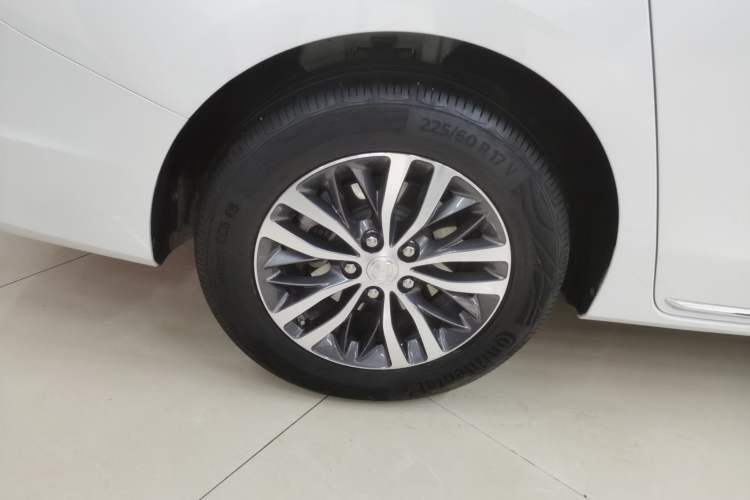 Used Buick GL8 2023 ES Lu Zun Deluxe Model