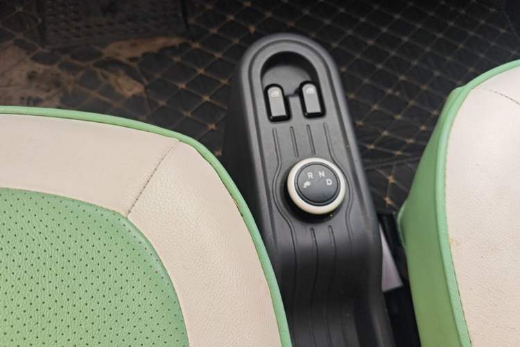 Used Wuling Hongguang MINIEV 2022 Macaron Premium Model – Lithium Iron Phosphate
