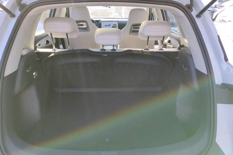 Used BYD Yuan UP 2025 Intelligent Driving Version 401 km Beyond-Range Edition