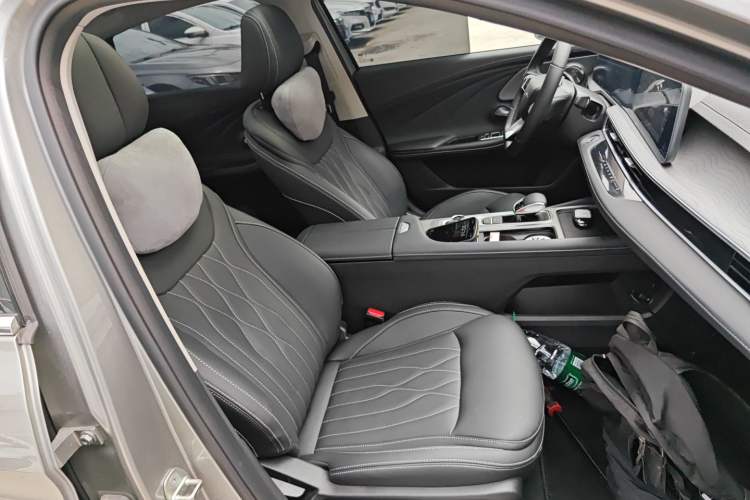 Used Chery Arrizo 8 2024 1.6T DCT Smart
