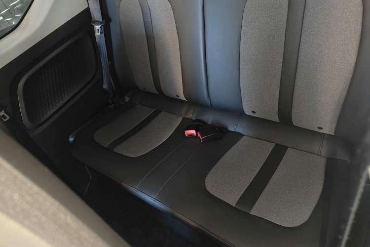 Used Wuling Hongguang MINIEV 2022 GAMEBOY 200km Gaming Edition with Lithium Iron Phosphate
