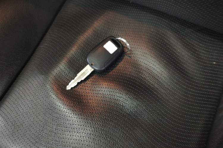 Used Chevrolet Captiva 2014 2.4L 4x4 Flagship Edition 7 Seats
