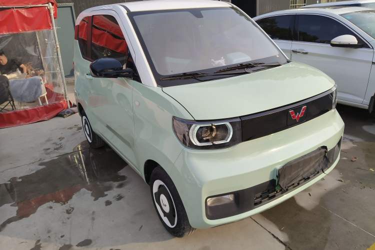 Used Wuling Hongguang MINIEV 2021 Macaron Fashion Model Lithium Iron Phosphate
