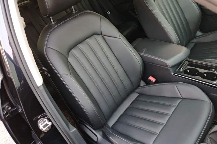 Used Volkswagen Passat 2019 280TSI Business Edition China VI