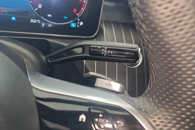 Used Mercedes-Benz C-Class 2023 C 200 L Sport Edition
