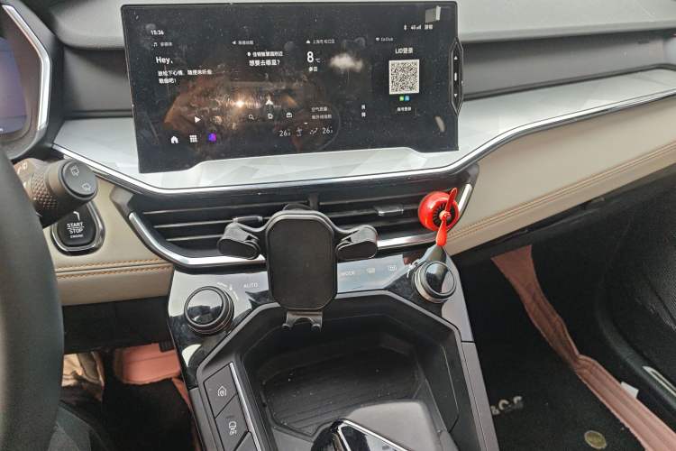 Used Lynk & Co 06 EM-P 2022 PHEV 84 km Range Pro Version