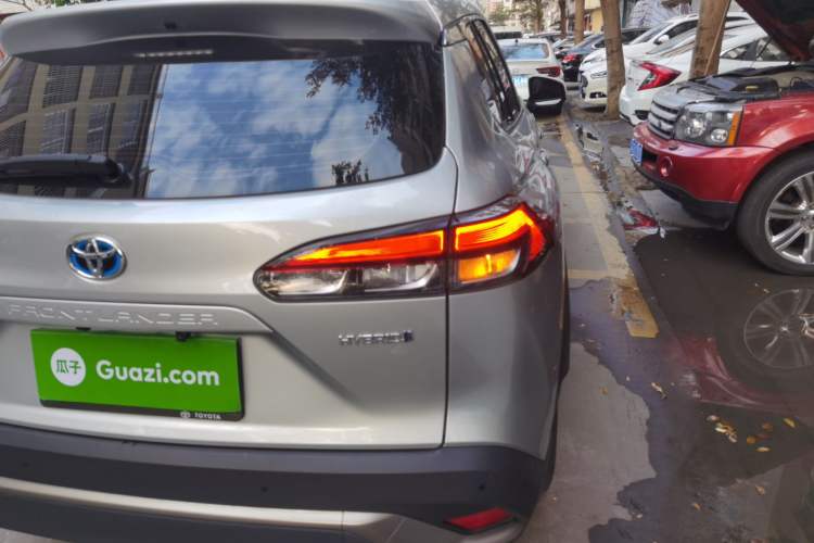 Used Toyota FRONTLANDER 2023 2.0L Smart Electric Hybrid Dual-Engine Luxury Edition
