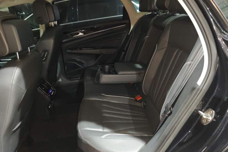 Used Volkswagen Passat 2024 330TSI Starry Elite Edition
