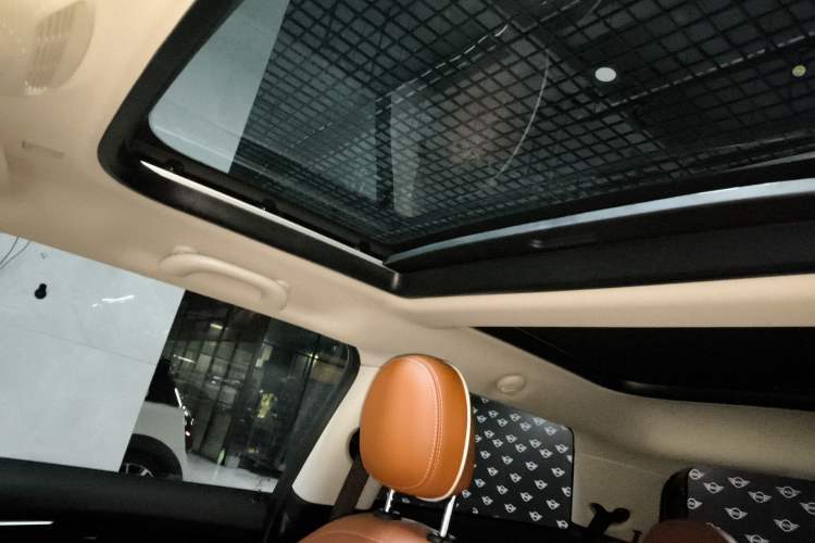 Used  MINI 2022 1.5T COOPER Artist
