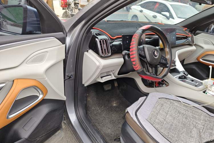 Used BYD Song Pro New Energy 2023 Champion Edition DM-i 71KM Leading Model
