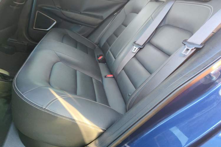 Used Geely Auto Emgrand GL 2019 1.4T CVT Elite Smart Edition
