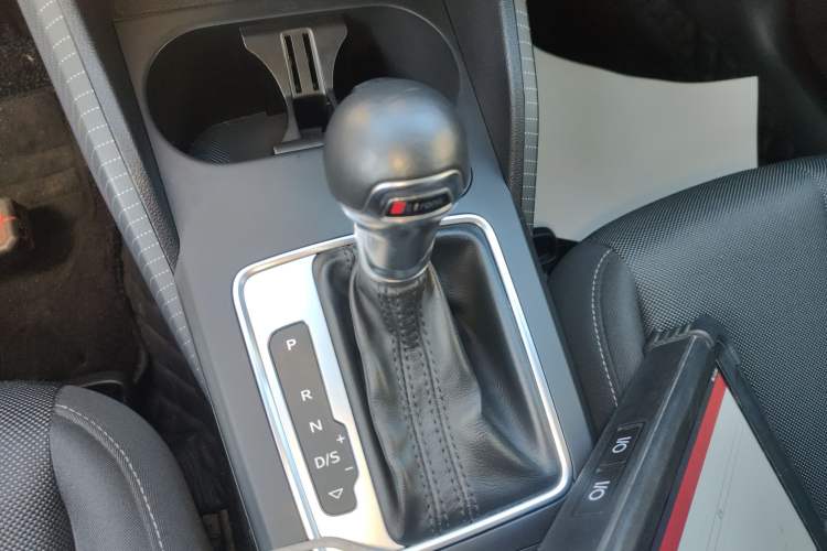 Used Audi Q2L 2018 35 TFSI Launch Exclusive Edition China VI
