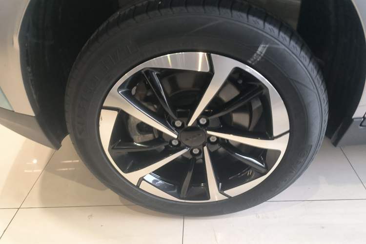 Used AION Y 2023 Plus 510 Smart Edition