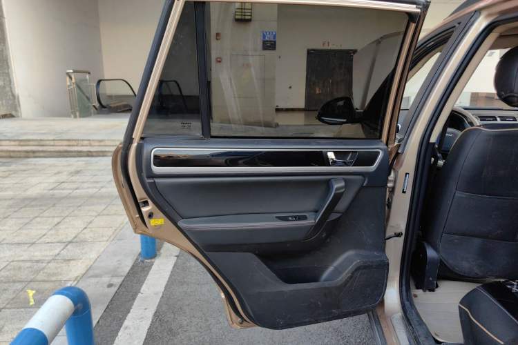 Used Yema T70 2016 1.8T CVT Elegant Model
