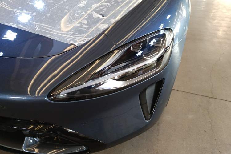 Used  SU7 2024 Rear-Drive Ultra-Long Range Advanced Pro-Level Intelligent Driving Version
