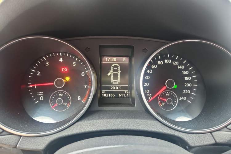 Used Volkswagen Golf 2012 1.4TSI Luxury Convertible Edition
