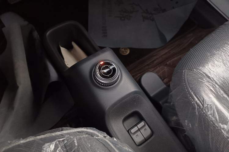 Used Wuling Zhiguang New Energy 2025 Standard Model
