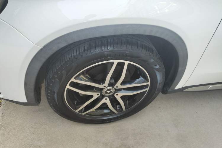 Used Mercedes-Benz GLA 2017 GLA 200 Fashion Model