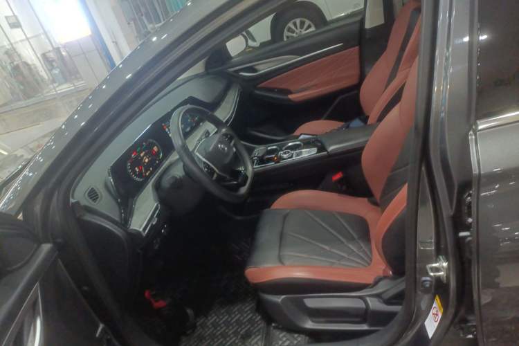 Used Changan Eado 2023 Changan Edition PLUS Blue Whale NE 1.4T GDI DCT Prestige Version
