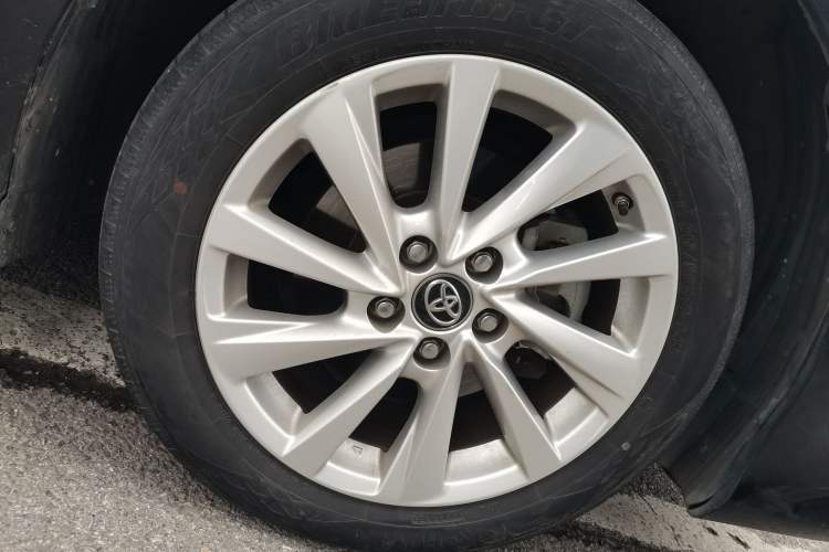 Used Toyota Camry 2021 2.0G Luxury Edition