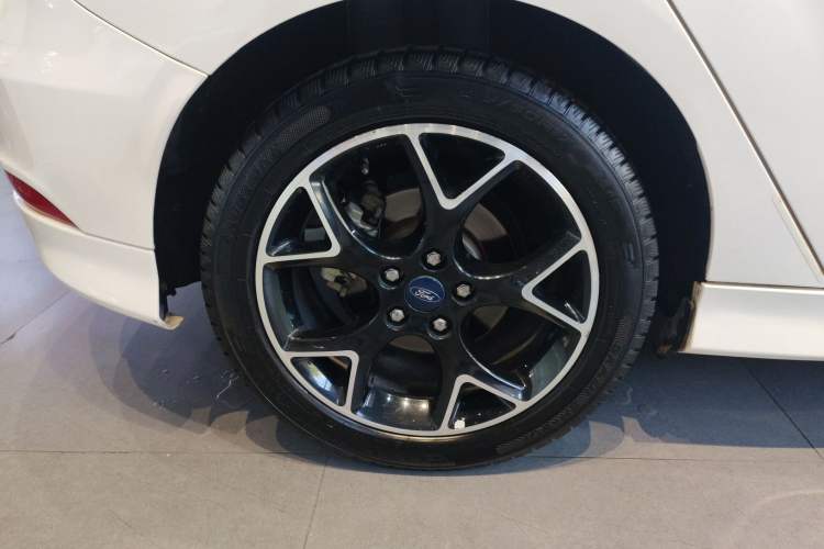 Used Ford Focus 2017 1.5T CTCC White and Black Limited Edition
