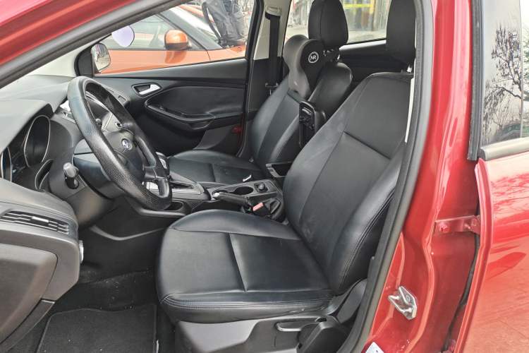 Used Ford Focus 2012 Hatchback 1.6L Automatic Comfort Model