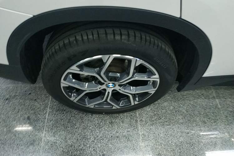 Used BMW X1 2022 sDrive25Li Leading Model
