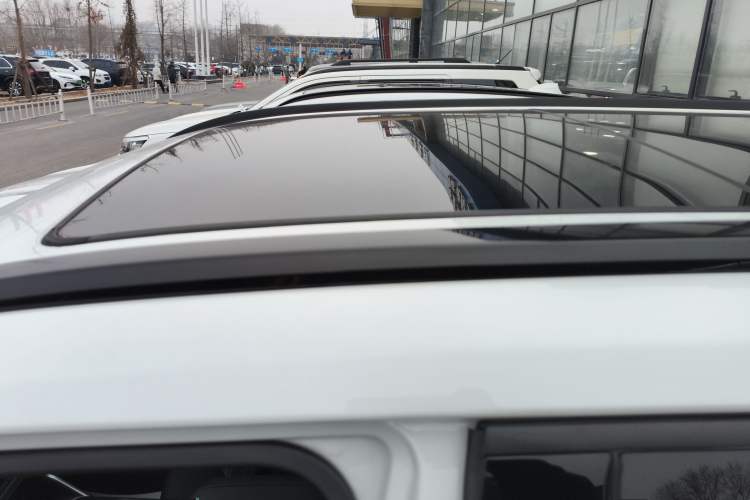 Used Toyota Crown Land Cruiser 2023 2.5L HEV Four-Wheel Drive Luxury Edition