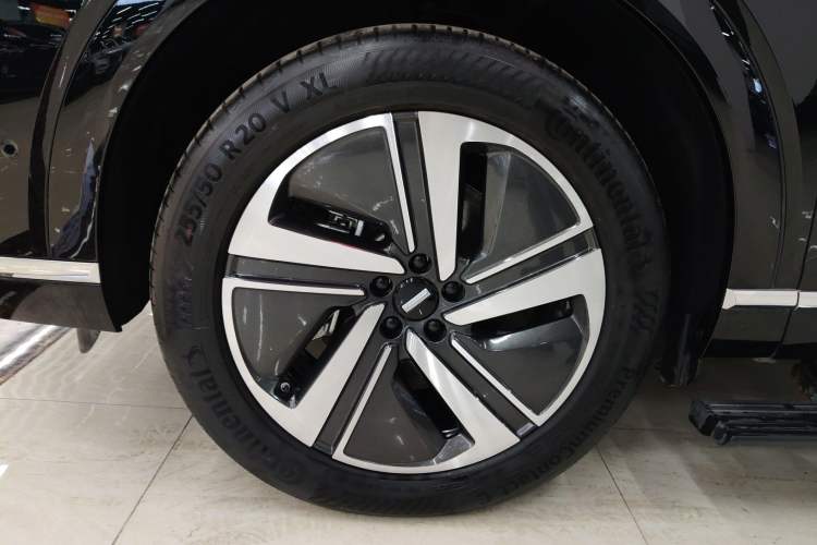 Used Wey Lanshan 2025 Four-Wheel Drive Max
