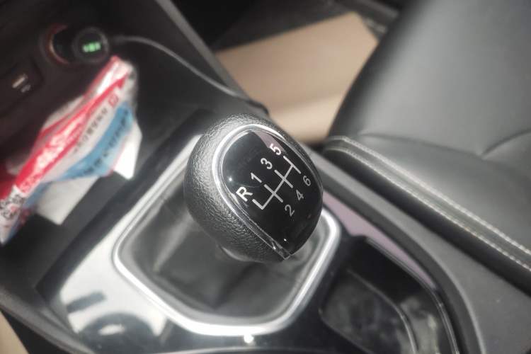 Used Baojun 730 2021 1.5L Manual Fashion Version 7 Seats