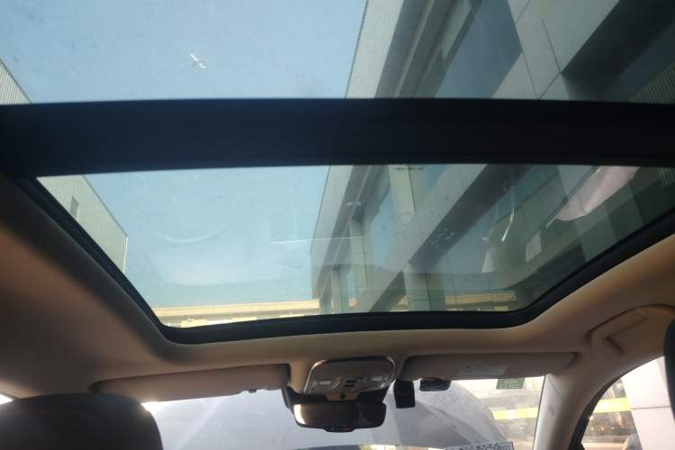 Used BYD Tang New Energy 2018 DM 2.0T All-Wheel Drive Smart Connectivity Luxury Model 7 Seats China V Emission Standard
