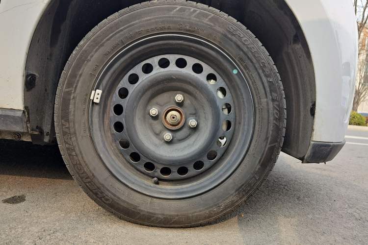 Used JMEV Xiao Qilin 2024 201km Comfort Version