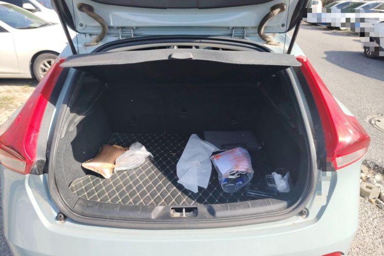 Used Volvo V40 2018 T3 Zhiya Edition