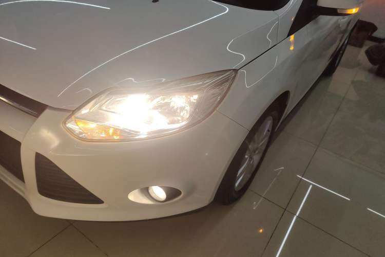 Used Ford Focus 2012 Hatchback 1.6L Automatic Comfort Model
