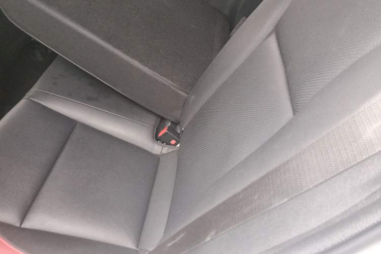 Used Kia KX Cross 2018 1.6L Automatic Dynamic Sunroof Version
