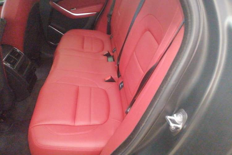 Used Jaguar F-PACE 2024 P250 R-Dynamic SE
