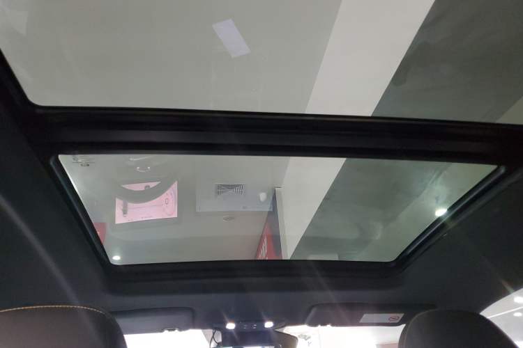 Used AION Y 2022 70 Tech Edition Lithium Iron Phosphate
