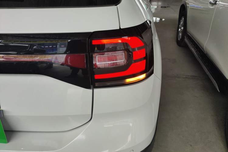 Used Volkswagen Tacqua 2020 1.5L Automatic Yue
