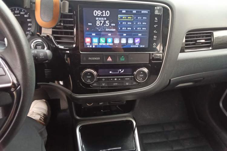 Used Mitsubishi Outlander 2018 2.4L 4x4 Elite Edition 5 Seats
