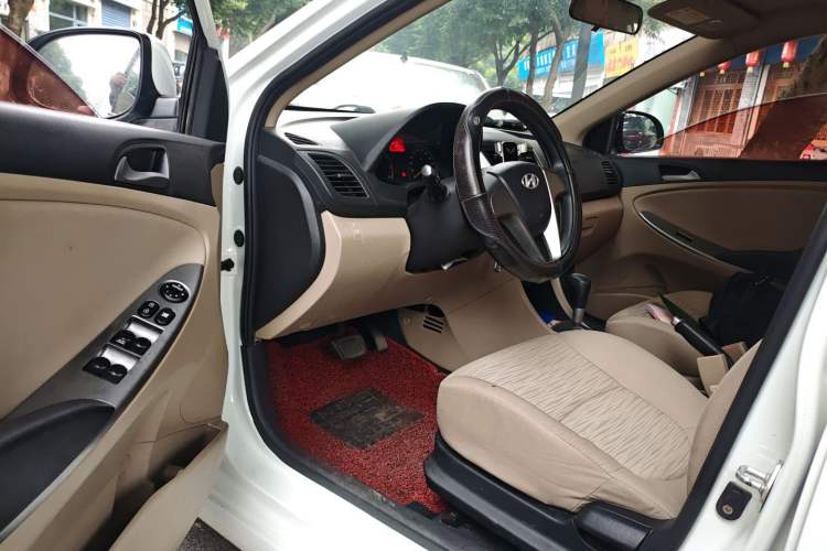 Used Hyundai Verna 2014 1.4L Automatic Smart GLS
