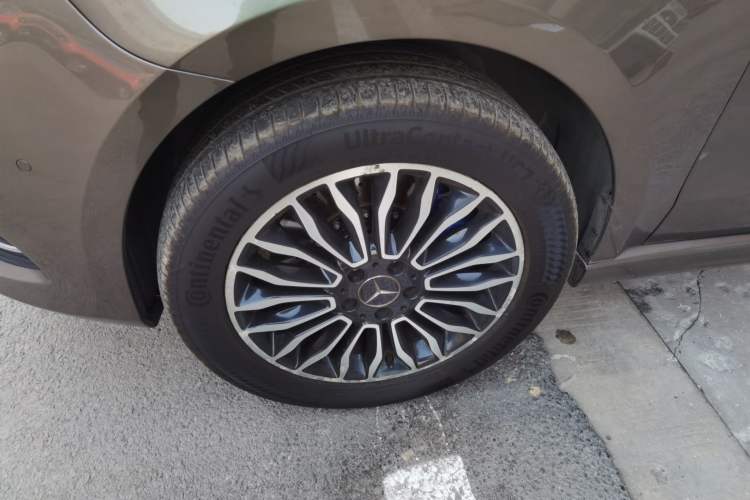 Used Mercedes-Benz V-Class 2017 V 260 Prestige Edition
