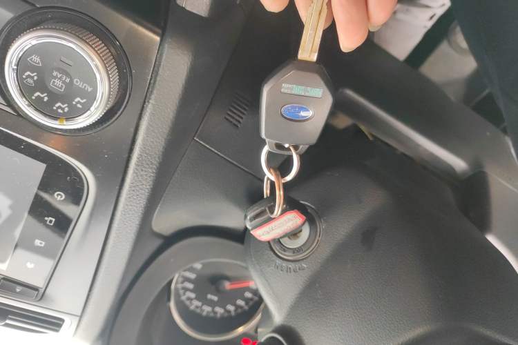 Used Subaru XV 2015 2.0i Special Edition Sport Model
