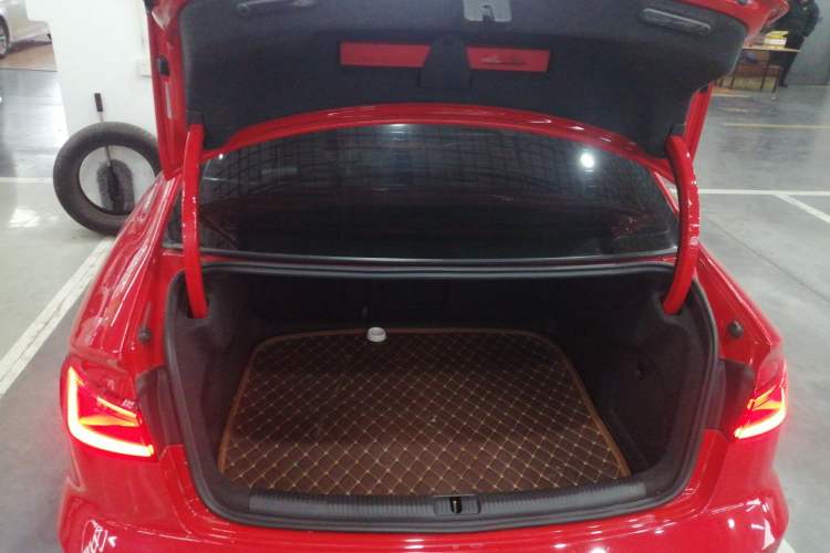 Used Audi A3 2016 Limousine 35 TFSI Prestige Edition
