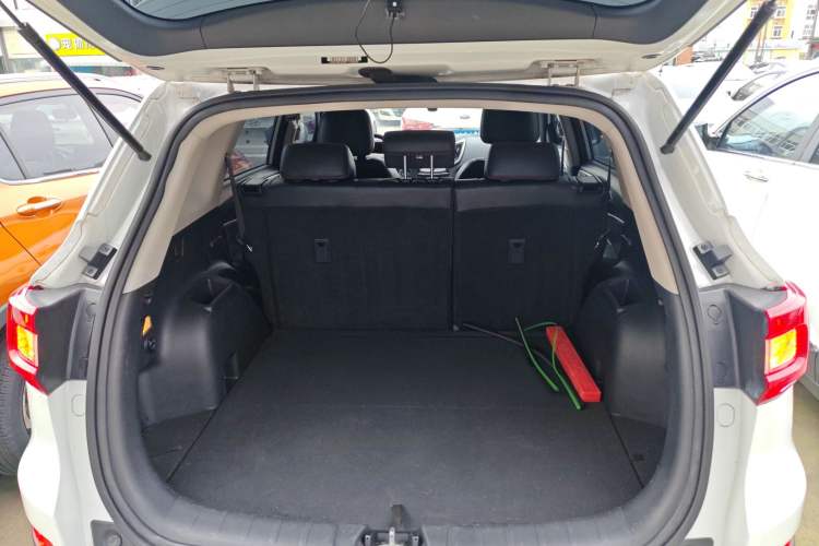 Used Changan CS75 2014 2.0L Manual Leading Version China IV Standard
