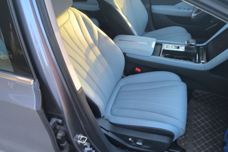 Used Hongqi H5 PHEV 2025 170 Super Hybrid Version
