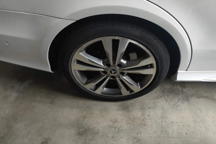 Used Mercedes-Benz E-Class 2015 E 260 L Sport Edition