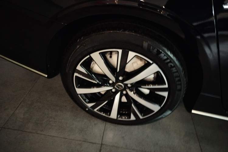 Used Volvo S90 2026 B5 Zhiyi Luxury Edition
